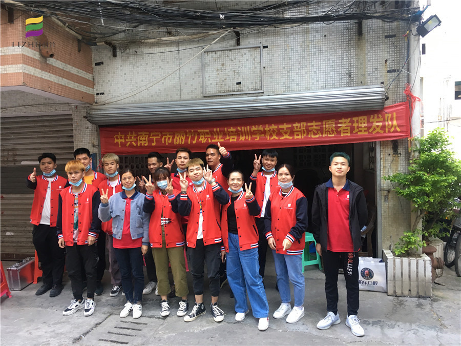 爺爺奶奶的理發(fā)問題，我們承包啦