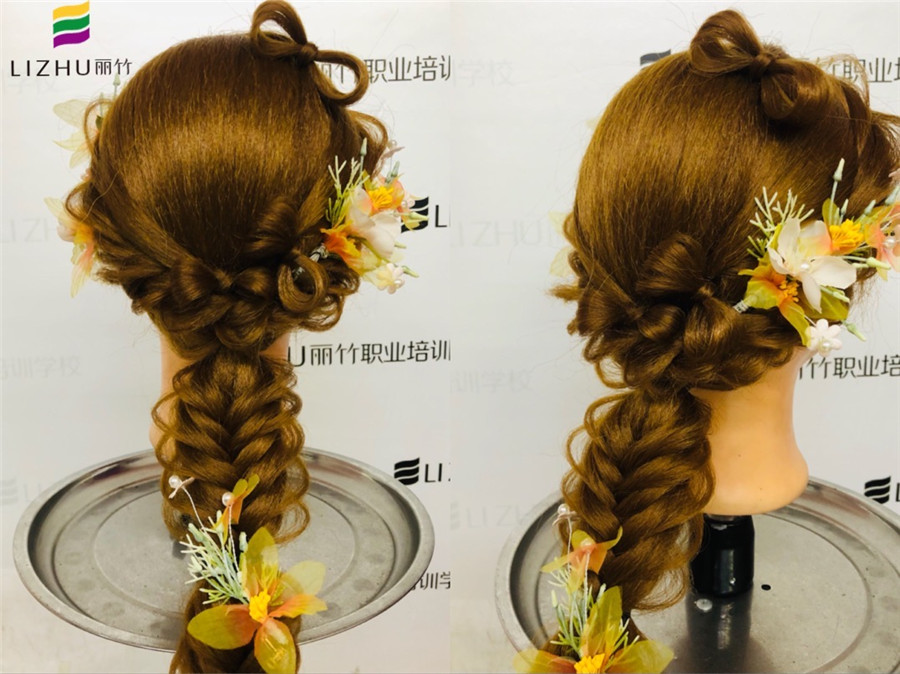 廣西學(xué)化妝哪家專業(yè)？看看學(xué)員們的作品細(xì)節(jié)就知道了