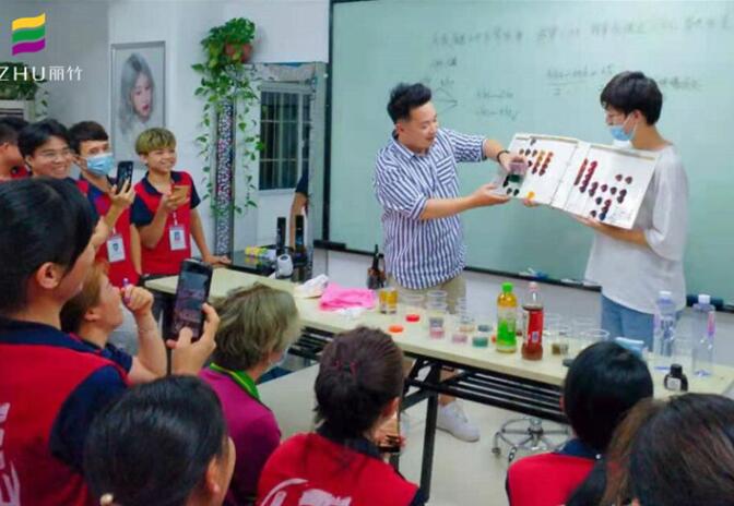 為什么美發(fā)要學色彩知識？南寧美發(fā)培訓學校解釋給你聽
