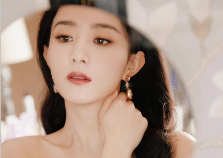 圓臉女孩溫柔學姐妝教程，告訴你南寧哪里教的化妝時尚