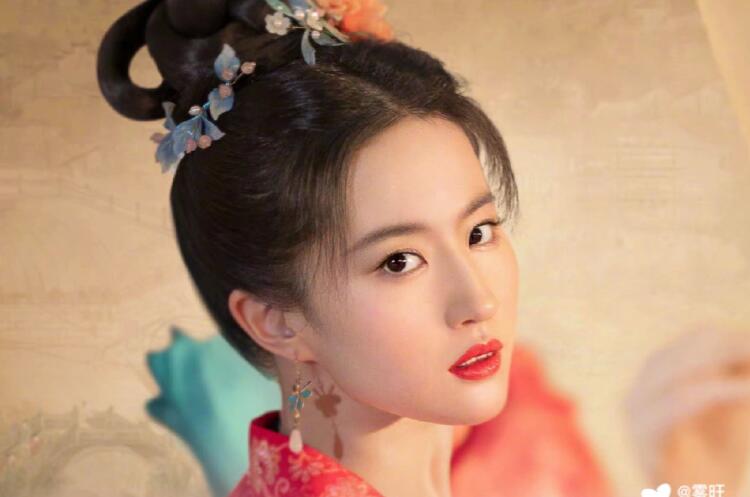新中式國風(fēng)眼妝 ，廣西專業(yè)正規(guī)彩妝培訓(xùn)學(xué)校課程