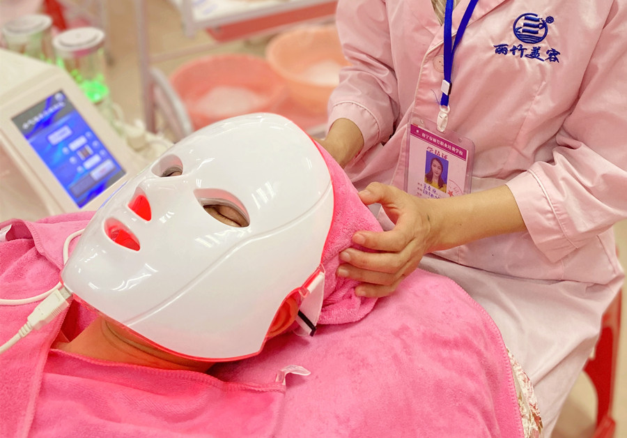 學(xué)美容儀器的基礎(chǔ)：小氣泡多久做一次？