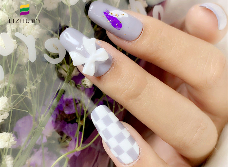 鮮花美甲，南寧美甲款式造型學(xué)校作品