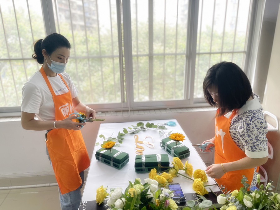 韓式花束設(shè)計(jì)風(fēng)格，南寧網(wǎng)紅花藝培訓(xùn)班講解