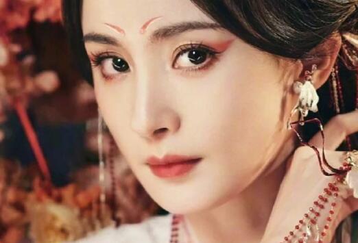 《狐妖小紅娘》眼妝教程，廣西化妝時尚培訓