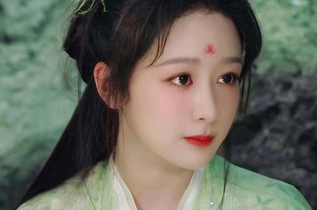 小夭《長相思》妝容教程，南寧化妝培訓明星仿妝