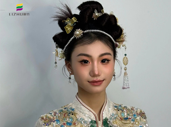  新中式秀禾造型，廣西新娘妝容造型培訓(xùn)