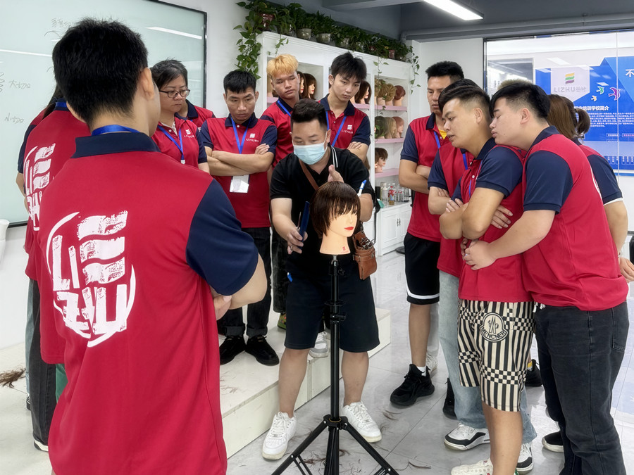 均等層次修剪，南寧美發(fā)基礎教案知識
