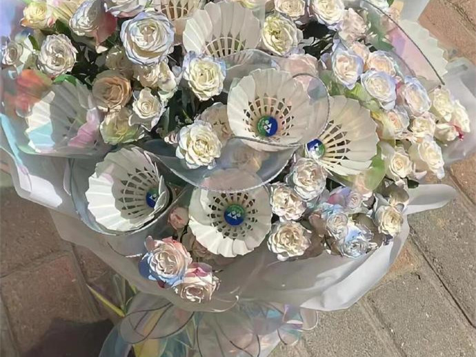 羽毛球花束，南寧鮮花花藝職業(yè)學(xué)校分享