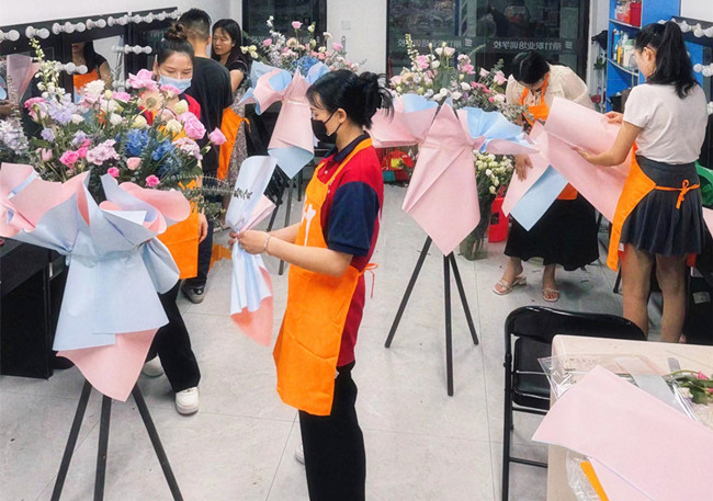 常見的開業(yè)花籃類型，南寧花藝培訓(xùn)哪里的好？