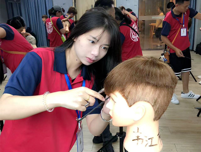南寧美發(fā)快剪培訓學什么？