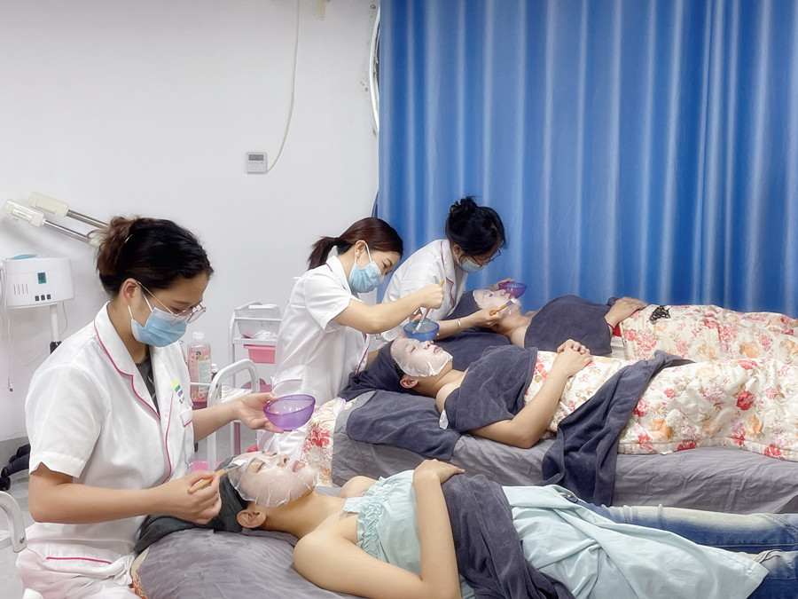 常見的美容護(hù)膚雷區(qū)，南寧美容護(hù)膚專業(yè)學(xué)校講解