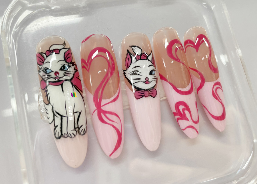 手繪瑪麗貓美甲，廣西美甲實操作品